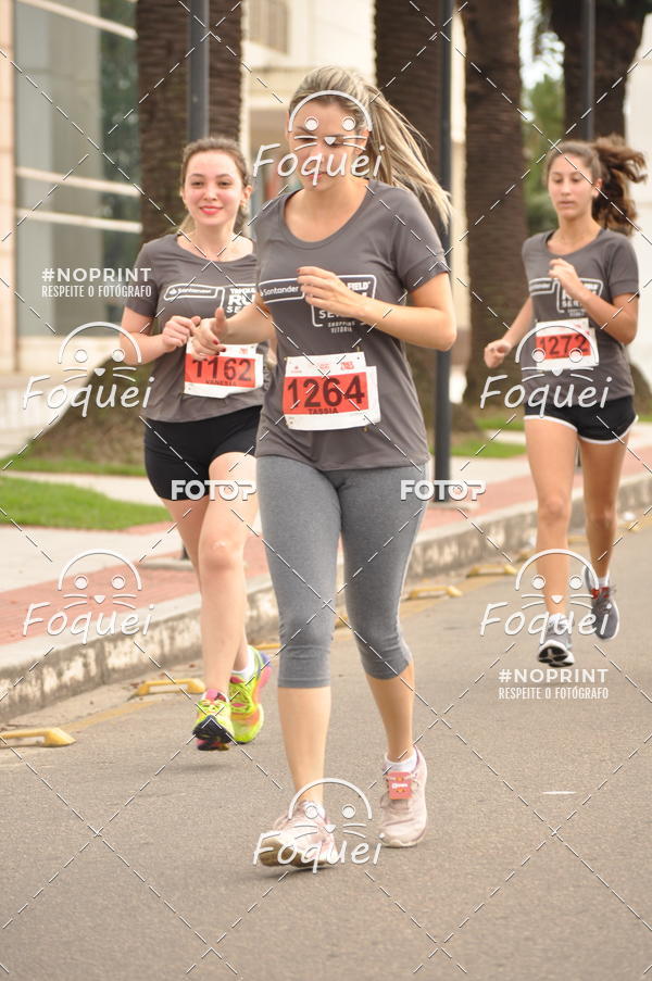 Buy your photos of the eventSantander Track&Field  Run Series - Shopping Vitria on Fotop