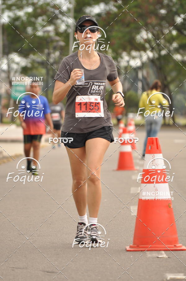 Buy your photos of the eventSantander Track&Field  Run Series - Shopping Vitria on Fotop