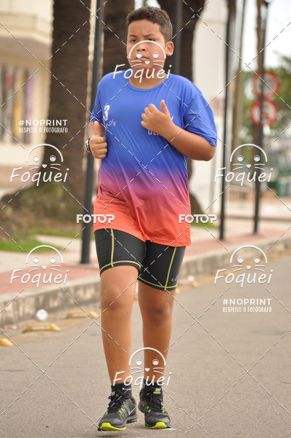 Buy your photos of the eventSantander Track&Field  Run Series - Shopping Vitria on Fotop