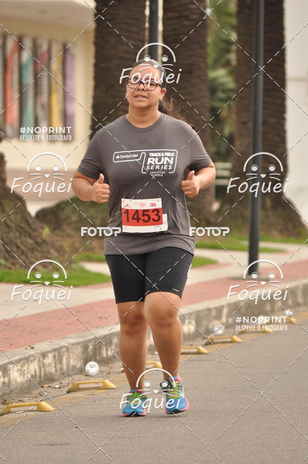 Buy your photos of the eventSantander Track&Field  Run Series - Shopping Vitria on Fotop