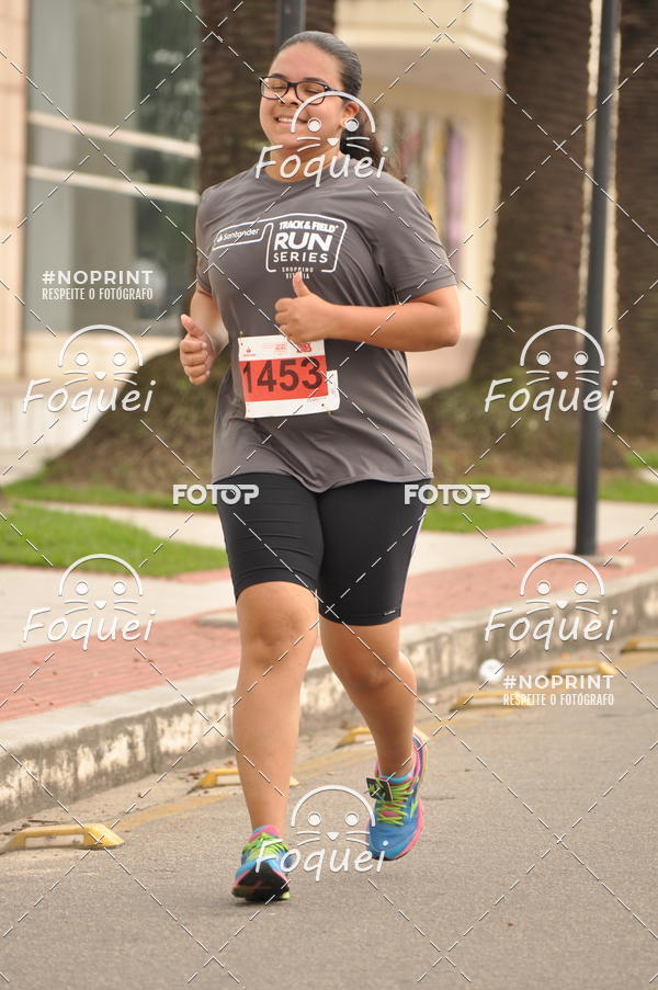 Buy your photos of the eventSantander Track&Field  Run Series - Shopping Vitria on Fotop