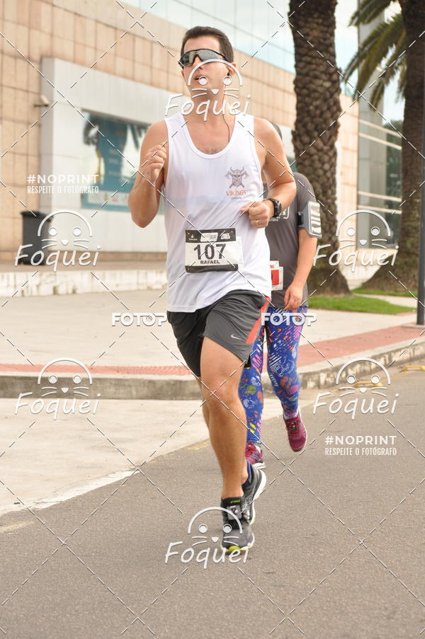 Buy your photos of the eventSantander Track&Field  Run Series - Shopping Vitria on Fotop