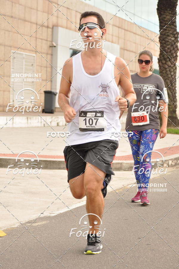 Buy your photos of the eventSantander Track&Field  Run Series - Shopping Vitria on Fotop