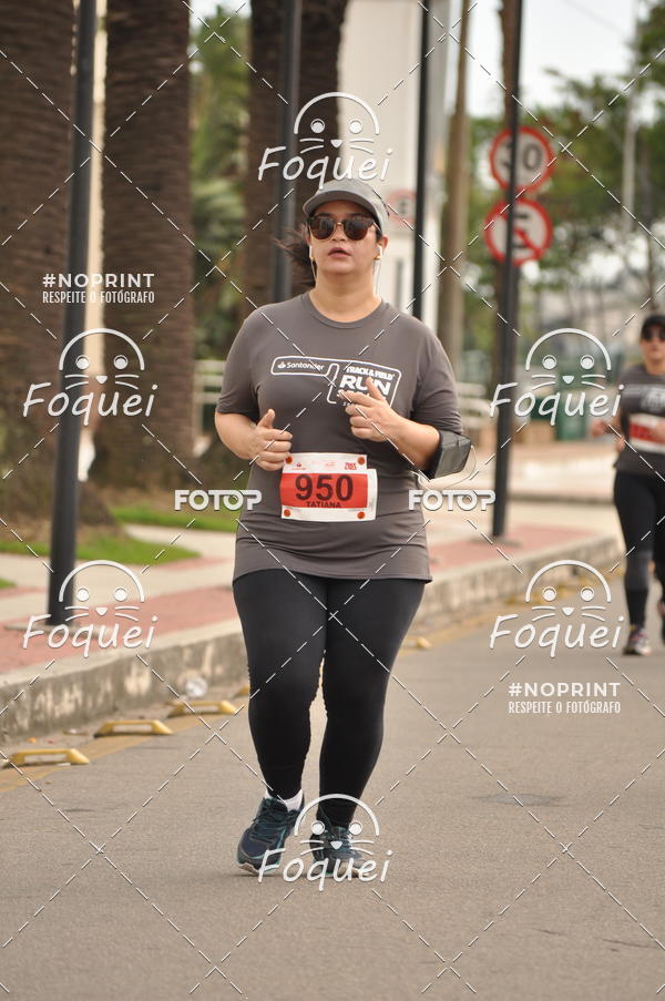 Buy your photos of the eventSantander Track&Field  Run Series - Shopping Vitria on Fotop