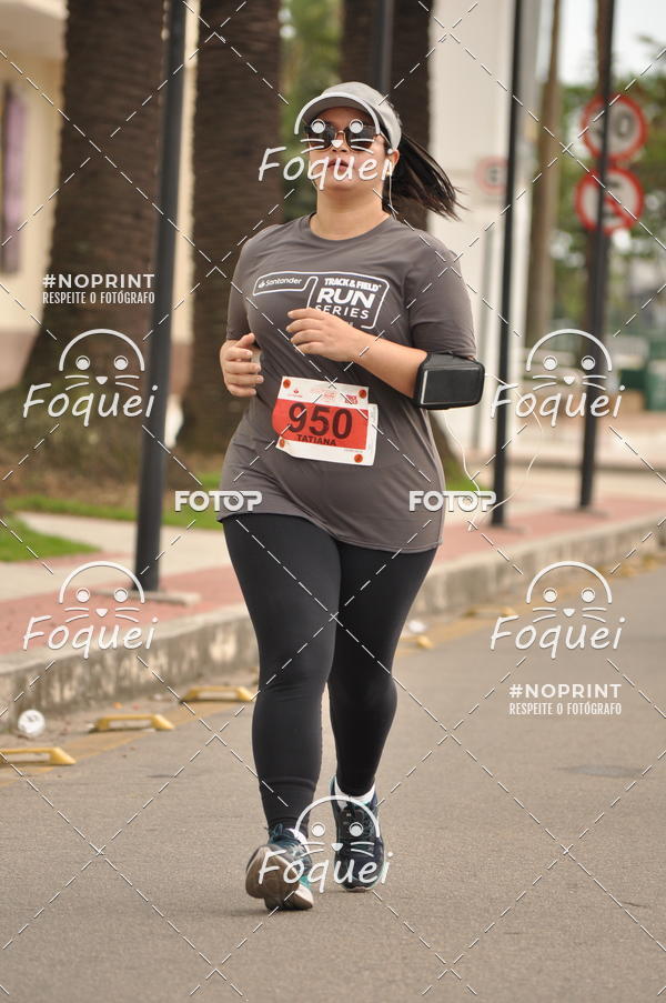 Buy your photos of the eventSantander Track&Field  Run Series - Shopping Vitria on Fotop