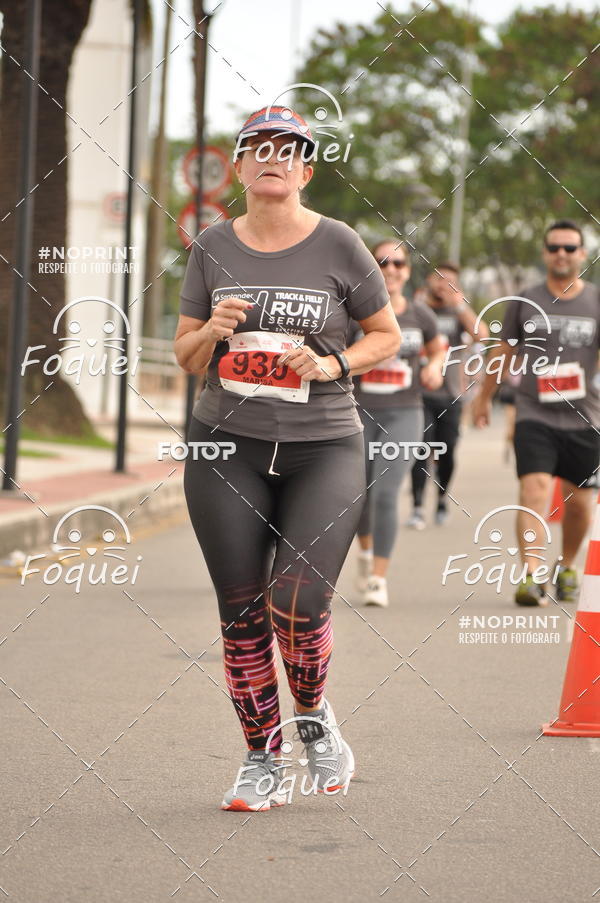 Buy your photos of the eventSantander Track&Field  Run Series - Shopping Vitria on Fotop