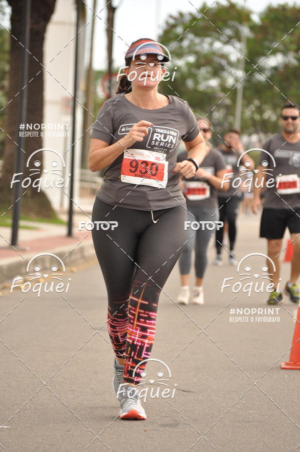 Buy your photos of the eventSantander Track&Field  Run Series - Shopping Vitria on Fotop