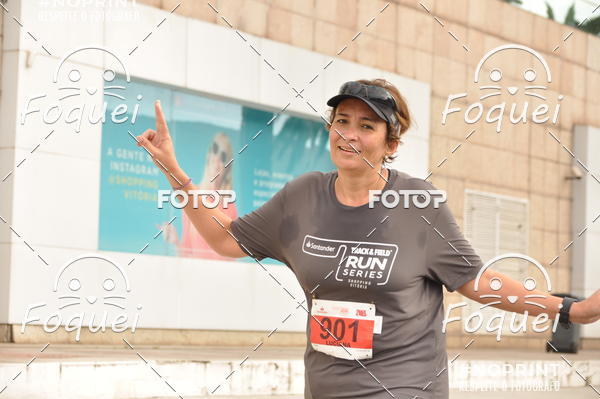 Buy your photos of the eventSantander Track&Field  Run Series - Shopping Vitria on Fotop