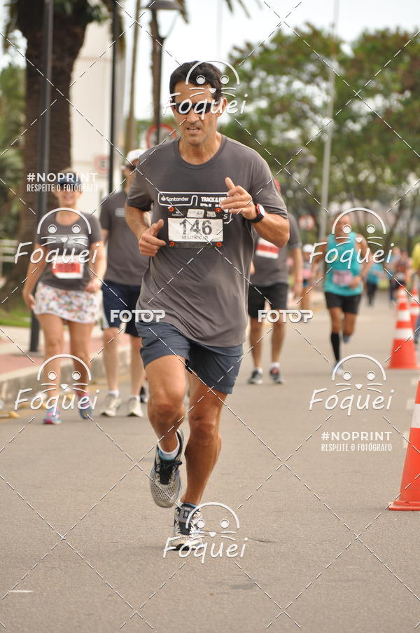 Buy your photos of the eventSantander Track&Field  Run Series - Shopping Vitria on Fotop