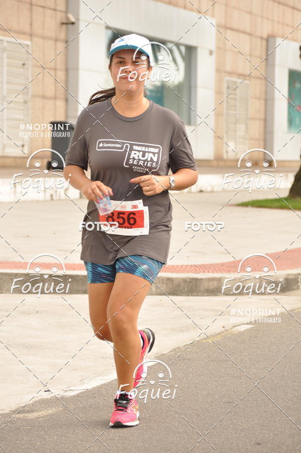 Buy your photos of the eventSantander Track&Field  Run Series - Shopping Vitria on Fotop