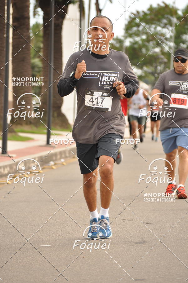 Buy your photos of the eventSantander Track&Field  Run Series - Shopping Vitria on Fotop