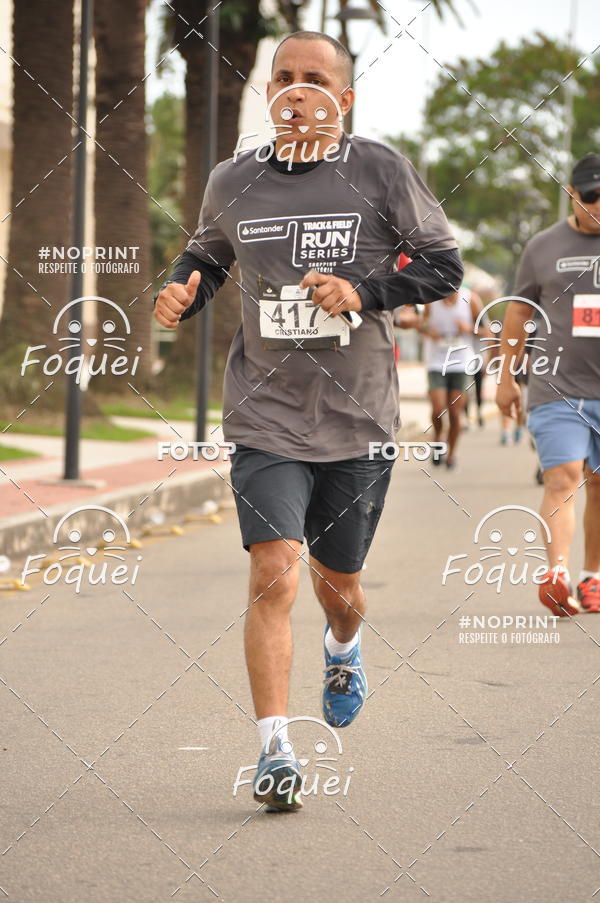 Buy your photos of the eventSantander Track&Field  Run Series - Shopping Vitria on Fotop