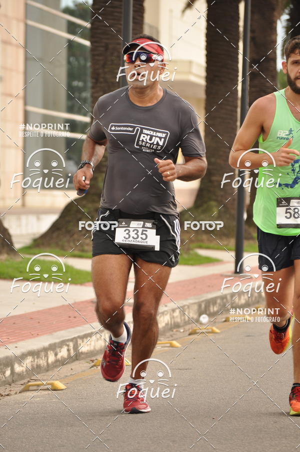 Buy your photos of the eventSantander Track&Field  Run Series - Shopping Vitria on Fotop