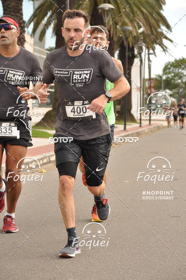 Buy your photos of the eventSantander Track&Field  Run Series - Shopping Vitria on Fotop