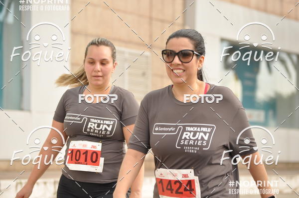 Buy your photos of the eventSantander Track&Field  Run Series - Shopping Vitria on Fotop