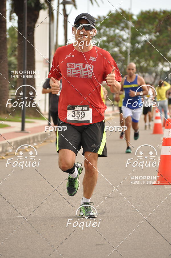 Buy your photos of the eventSantander Track&Field  Run Series - Shopping Vitria on Fotop