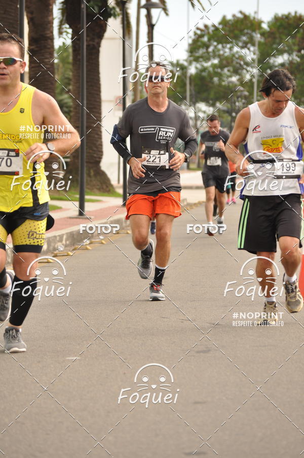 Buy your photos of the eventSantander Track&Field  Run Series - Shopping Vitria on Fotop