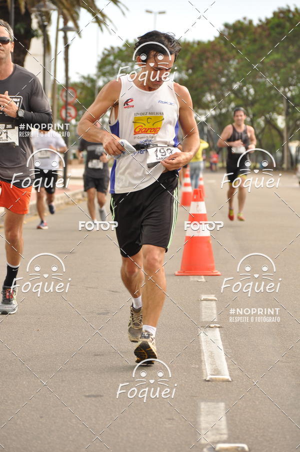 Buy your photos of the eventSantander Track&Field  Run Series - Shopping Vitria on Fotop