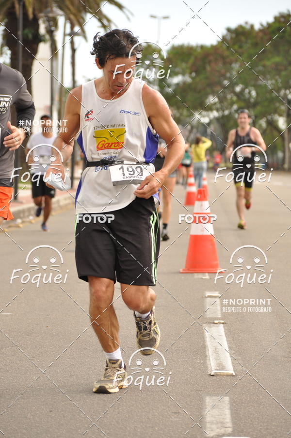 Buy your photos of the eventSantander Track&Field  Run Series - Shopping Vitria on Fotop