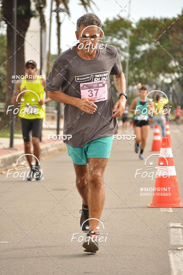 Buy your photos of the eventSantander Track&Field  Run Series - Shopping Vitria on Fotop