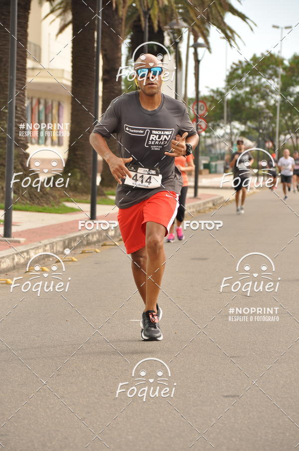 Buy your photos of the eventSantander Track&Field  Run Series - Shopping Vitria on Fotop