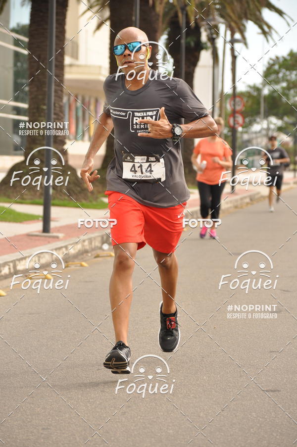 Buy your photos of the eventSantander Track&Field  Run Series - Shopping Vitria on Fotop