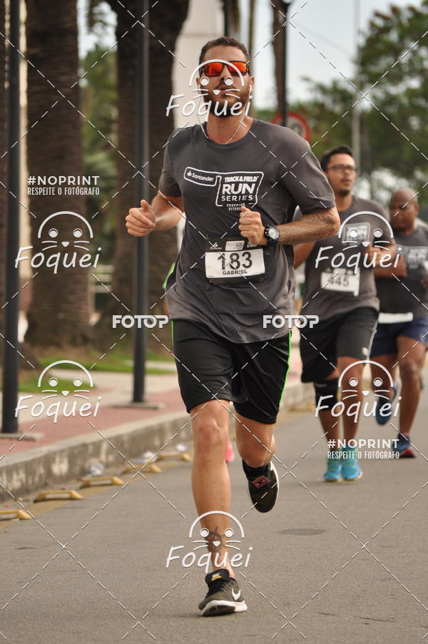 Buy your photos of the eventSantander Track&Field  Run Series - Shopping Vitria on Fotop