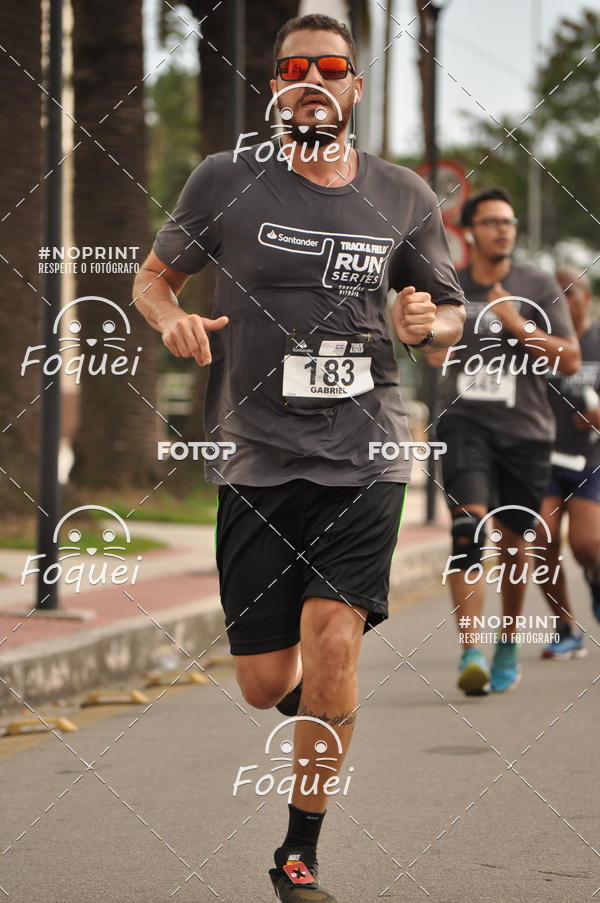 Buy your photos of the eventSantander Track&Field  Run Series - Shopping Vitria on Fotop