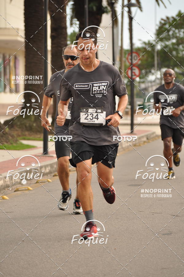 Buy your photos of the eventSantander Track&Field  Run Series - Shopping Vitria on Fotop
