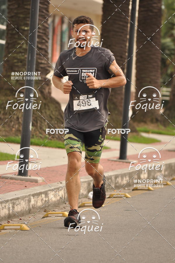 Buy your photos of the eventSantander Track&Field  Run Series - Shopping Vitria on Fotop
