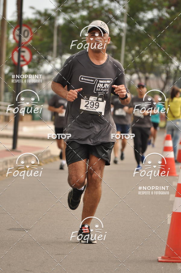 Buy your photos of the eventSantander Track&Field  Run Series - Shopping Vitria on Fotop