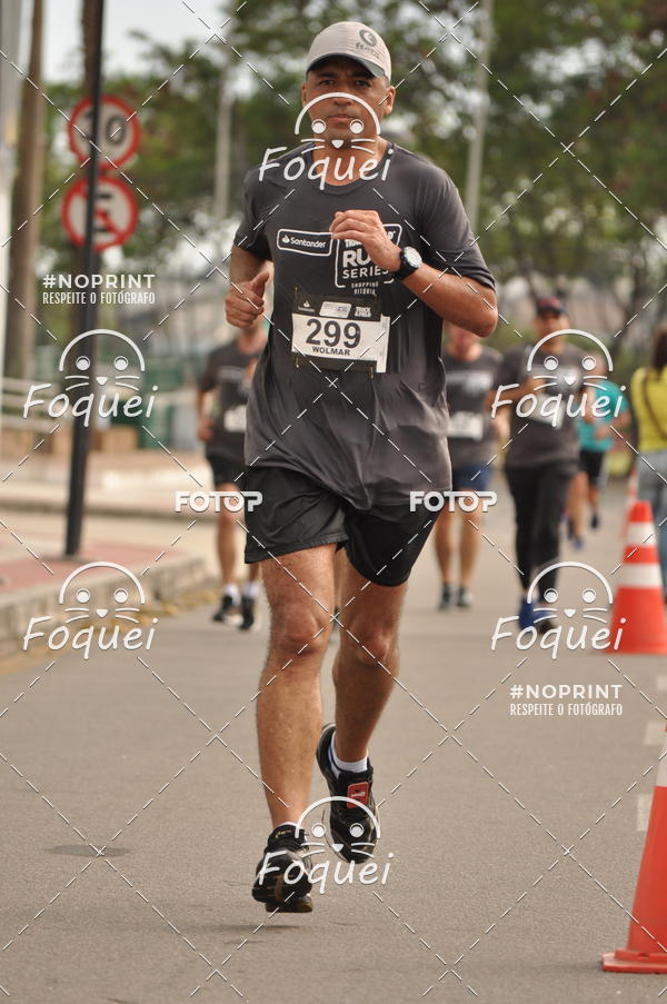 Buy your photos of the eventSantander Track&Field  Run Series - Shopping Vitria on Fotop