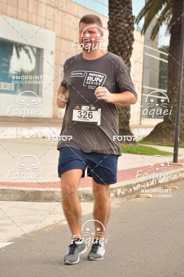 Buy your photos of the eventSantander Track&Field  Run Series - Shopping Vitria on Fotop