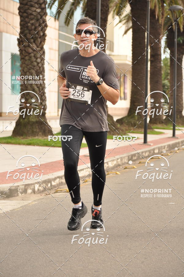 Buy your photos of the eventSantander Track&Field  Run Series - Shopping Vitria on Fotop