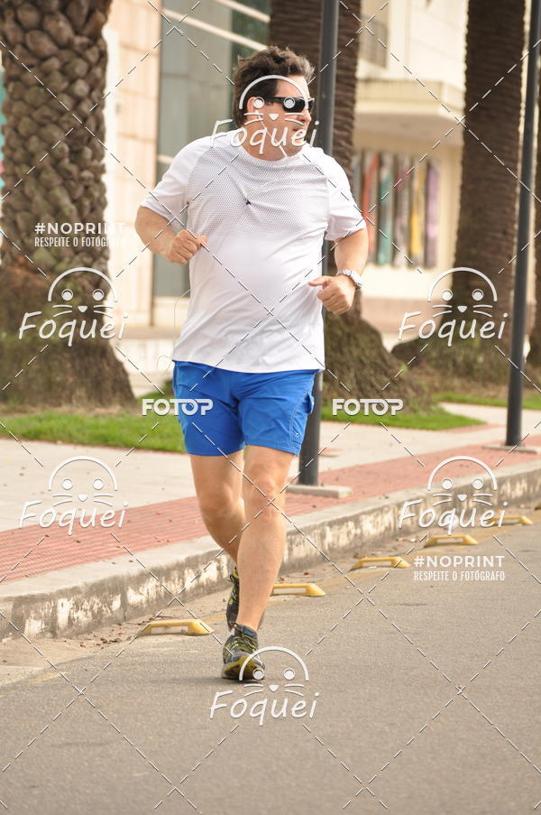 Buy your photos of the eventSantander Track&Field  Run Series - Shopping Vitria on Fotop