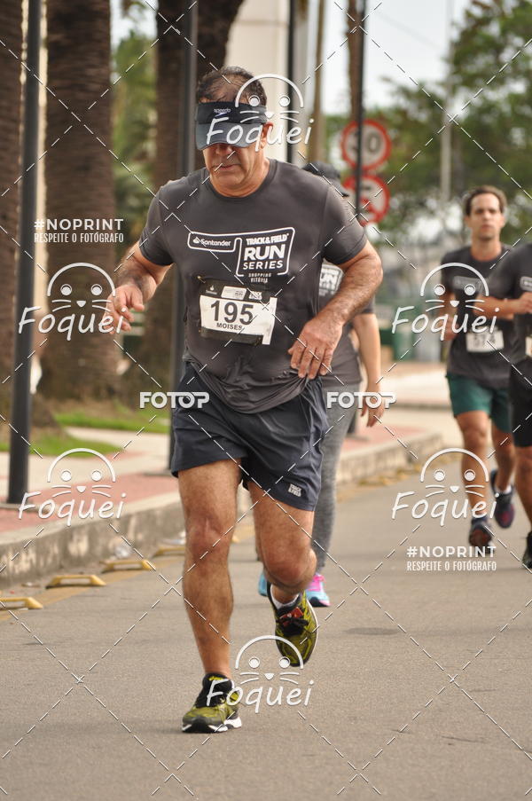 Buy your photos of the eventSantander Track&Field  Run Series - Shopping Vitria on Fotop