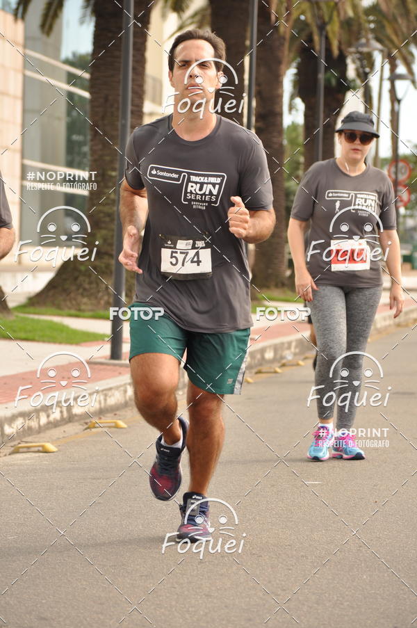 Buy your photos of the eventSantander Track&Field  Run Series - Shopping Vitria on Fotop