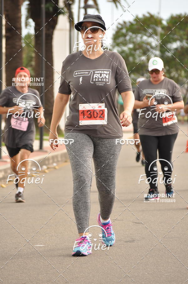 Buy your photos of the eventSantander Track&Field  Run Series - Shopping Vitria on Fotop