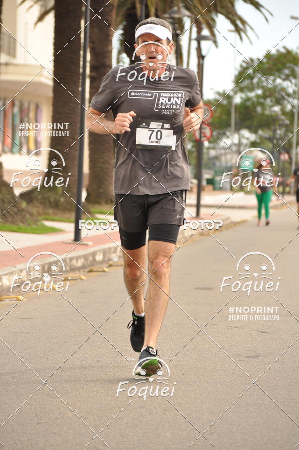 Buy your photos of the eventSantander Track&Field  Run Series - Shopping Vitria on Fotop