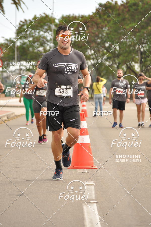 Buy your photos of the eventSantander Track&Field  Run Series - Shopping Vitria on Fotop