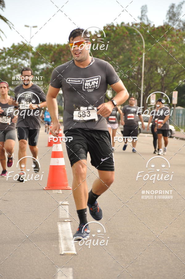 Buy your photos of the eventSantander Track&Field  Run Series - Shopping Vitria on Fotop