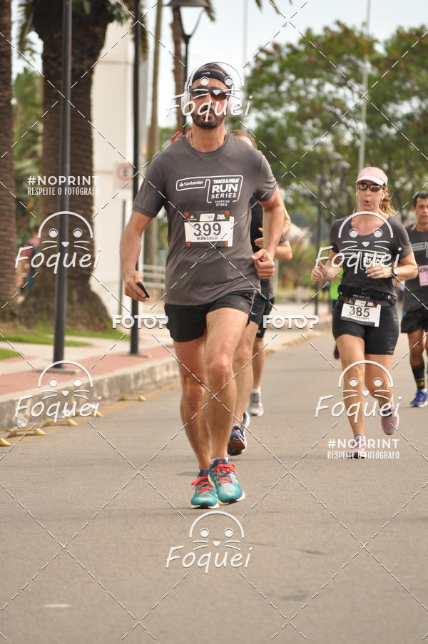 Buy your photos of the eventSantander Track&Field  Run Series - Shopping Vitria on Fotop