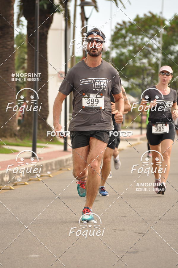 Buy your photos of the eventSantander Track&Field  Run Series - Shopping Vitria on Fotop