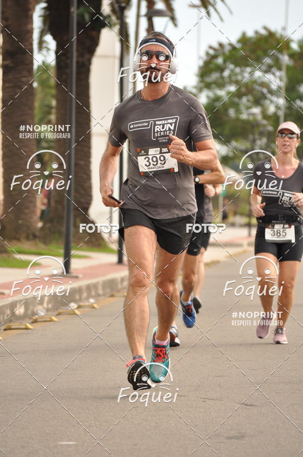 Buy your photos of the eventSantander Track&Field  Run Series - Shopping Vitria on Fotop