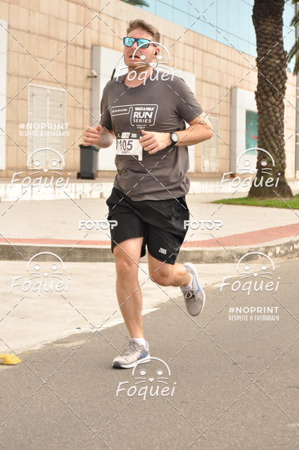 Buy your photos of the eventSantander Track&Field  Run Series - Shopping Vitria on Fotop