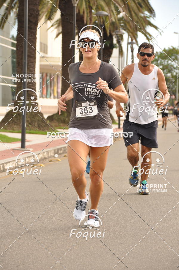 Buy your photos of the eventSantander Track&Field  Run Series - Shopping Vitria on Fotop