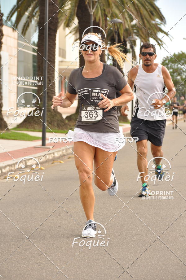 Buy your photos of the eventSantander Track&Field  Run Series - Shopping Vitria on Fotop
