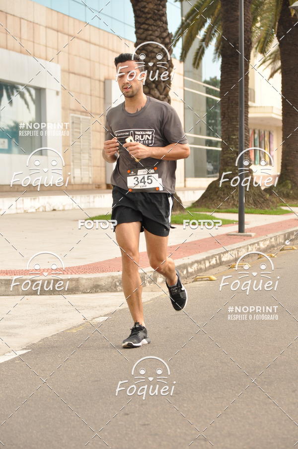 Buy your photos of the eventSantander Track&Field  Run Series - Shopping Vitria on Fotop