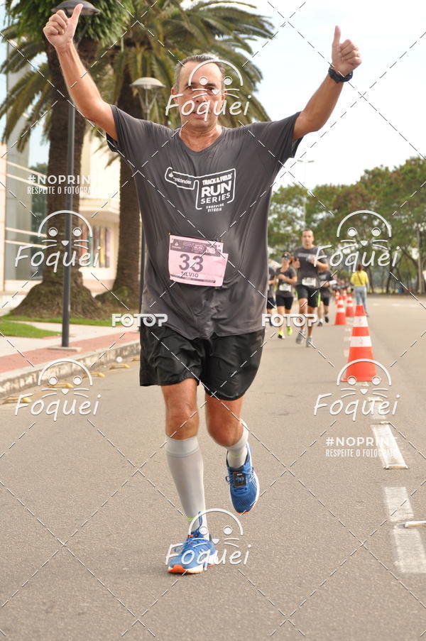 Buy your photos of the eventSantander Track&Field  Run Series - Shopping Vitria on Fotop