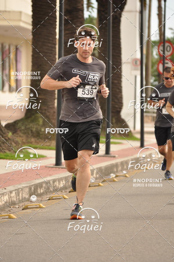 Buy your photos of the eventSantander Track&Field  Run Series - Shopping Vitria on Fotop
